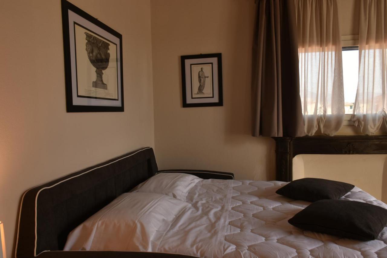 Hr Bedrooms In Firenze Eksteriør bilde
